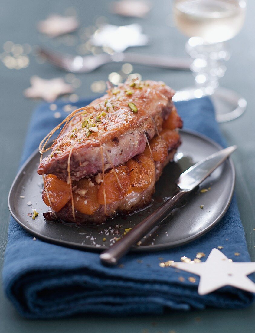 Duck breast with apricots (Christmas)
