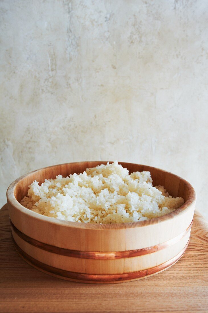 Japanese Hangiri Wooden Rice Tub with Sushi Rice