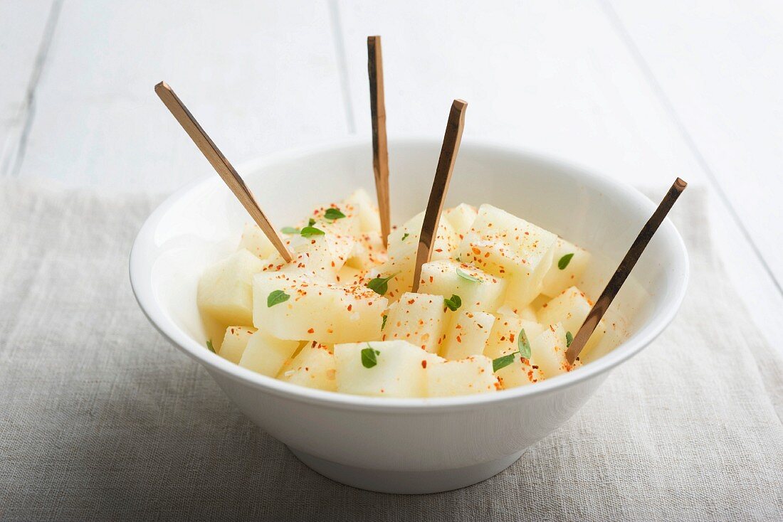 Melon salad with espelette pepper and basil