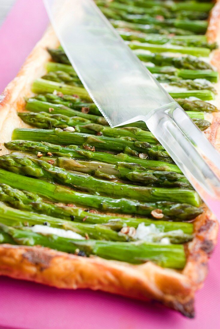 Asparagus and goat's cheese tart