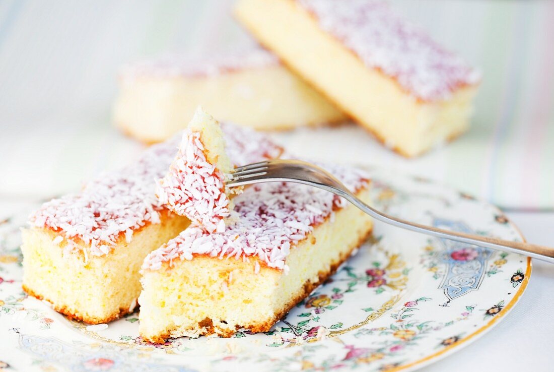 Teekuchen mit Kokosstreuseln