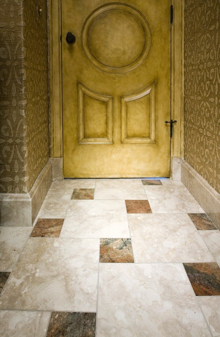 Marble tile floor in hallway