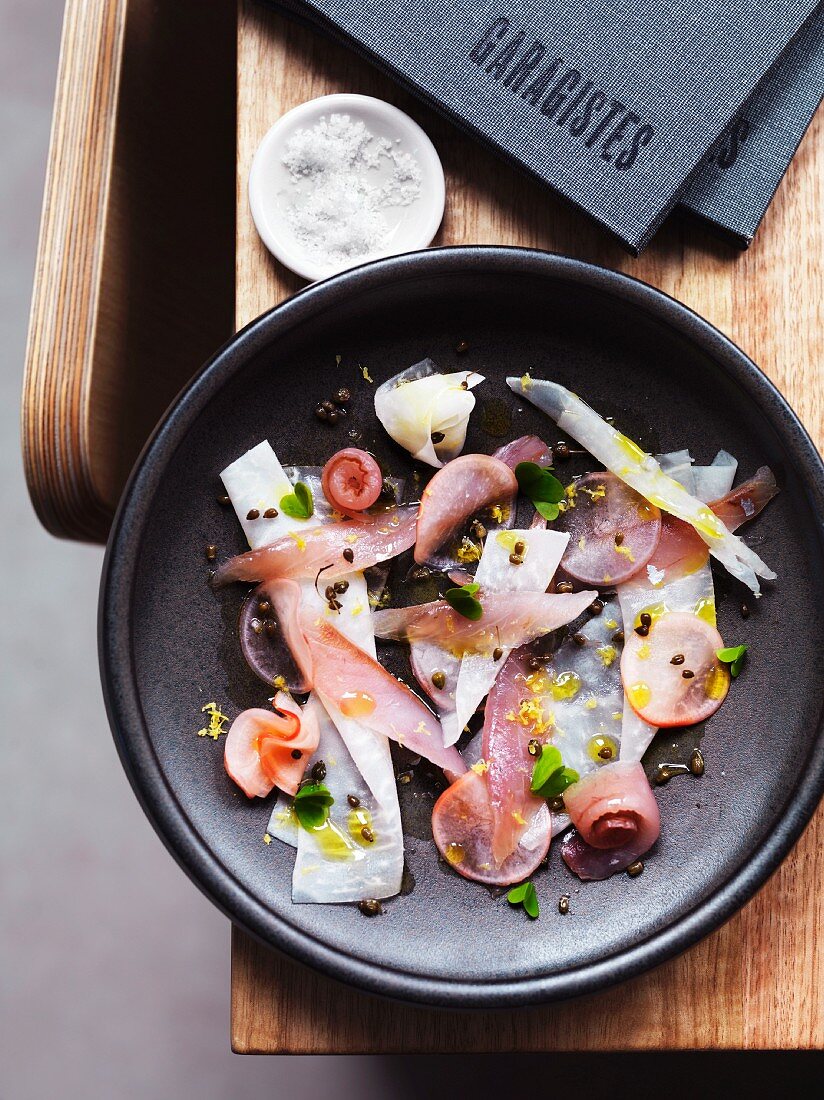 Mackerel with daikon and radishes