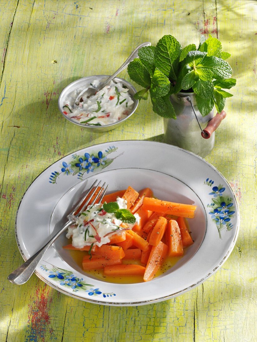 Glazed carrots with apple and mint quark