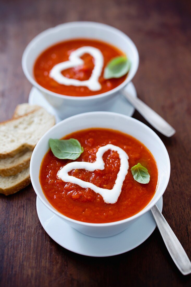 Tomato soup decorated with a crème fraîche heart