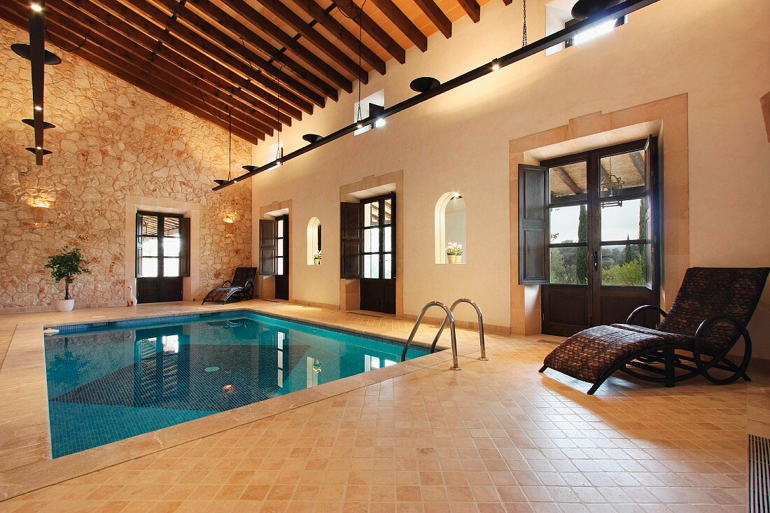 Indoor swimming pool