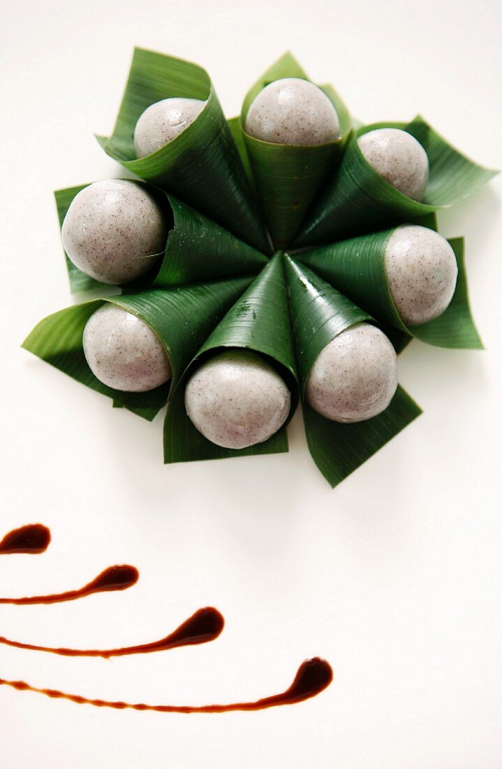 Glutinous rice balls