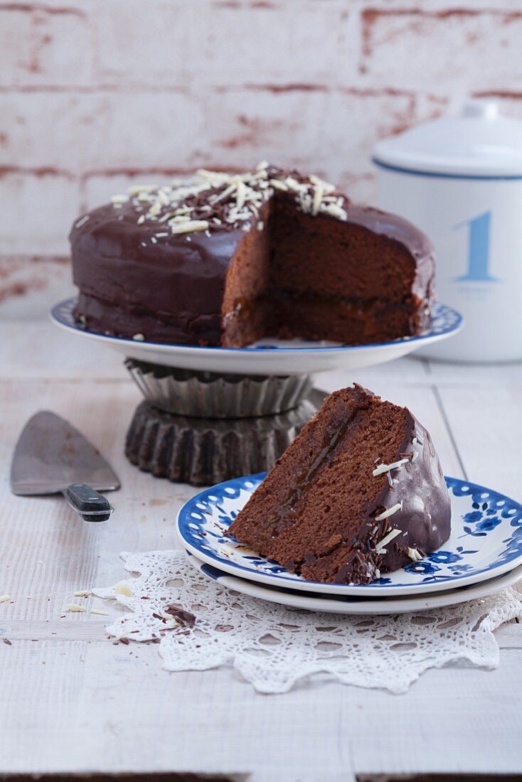 Sachertorte, angeschnitten