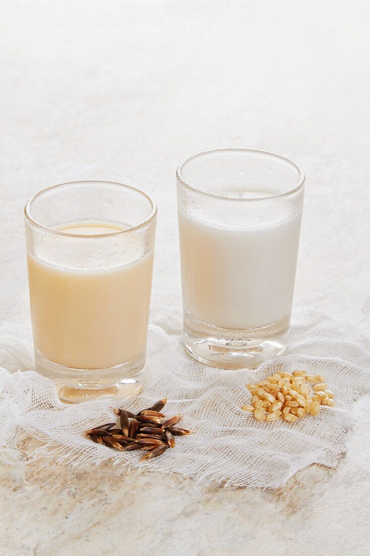 Rice milk and oat milk