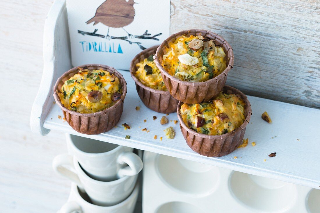 Pumpkin muffins with sheep's cheese