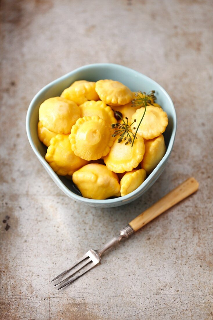 Pickled pattypan squashes