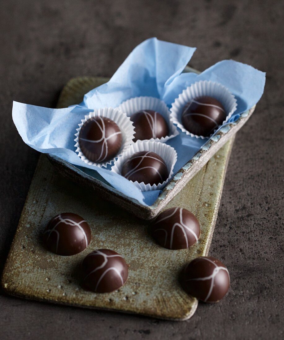 Orange and matcha pralines