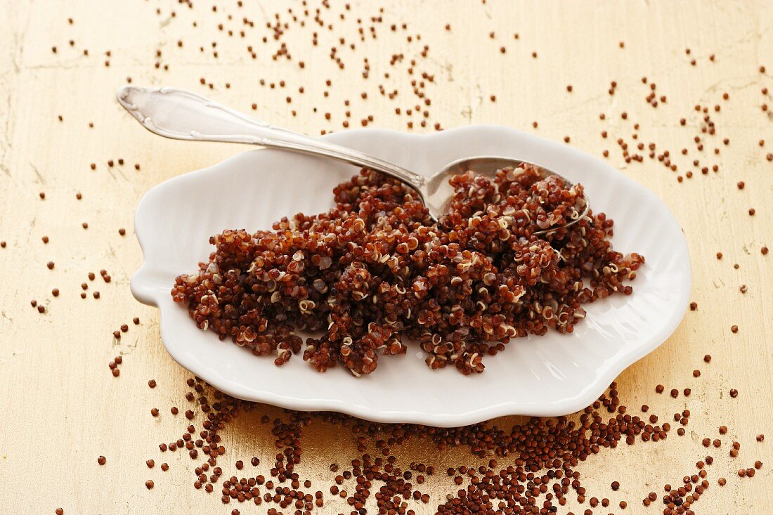 Cooked, red quinoa