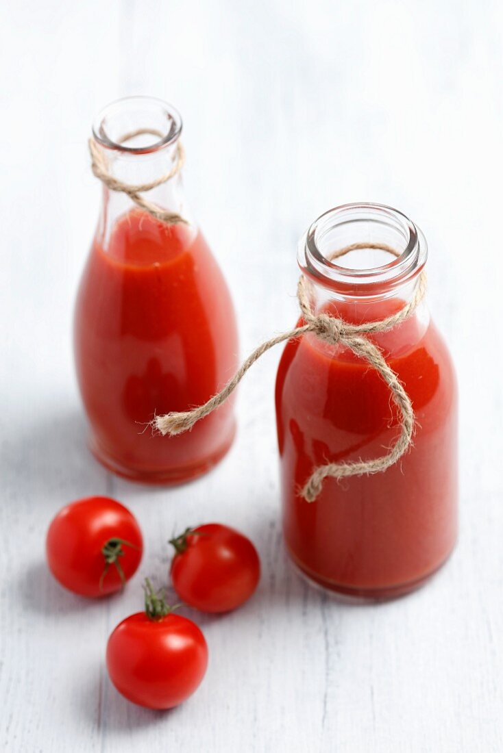 Homemade tomato puree