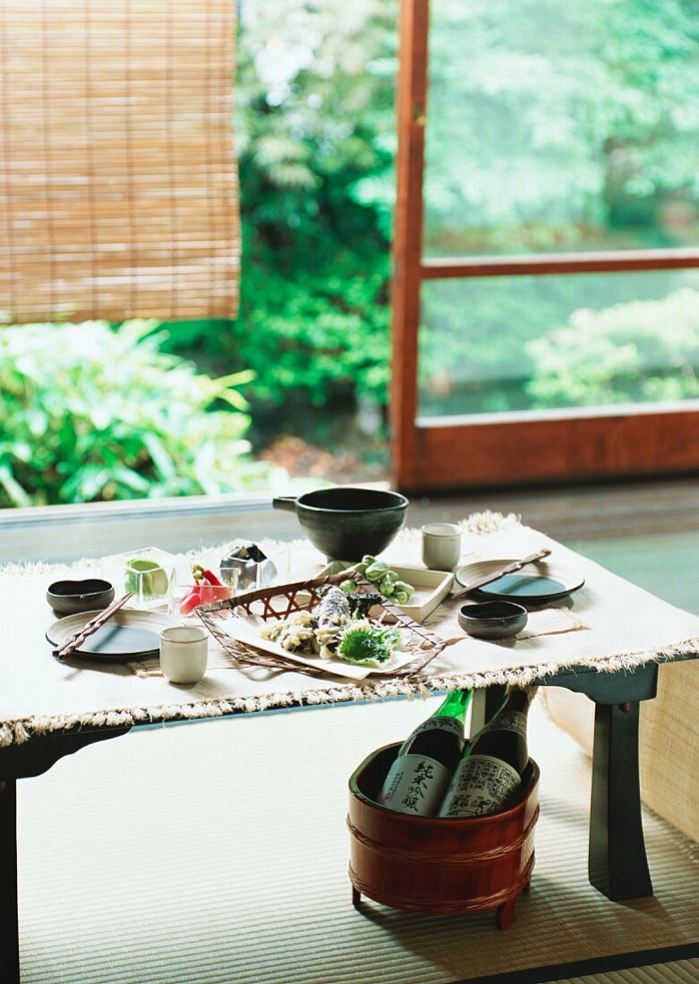 A laid dining table (Japan)