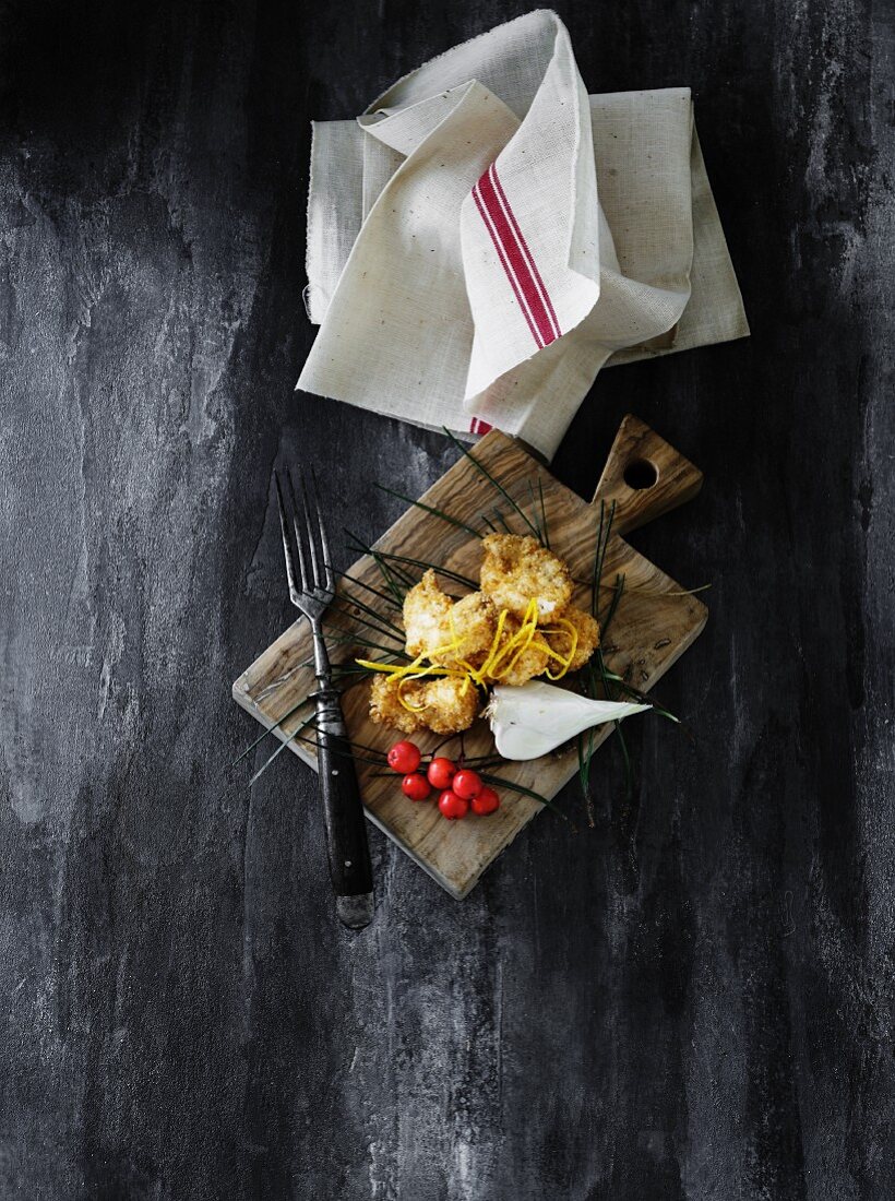 Chicken nuggets with a lemon crust