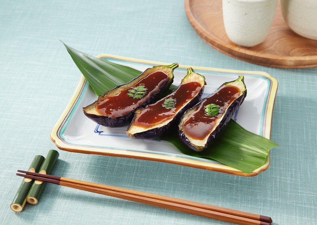 Grilled aubergines topped with miso sauce (Japan)