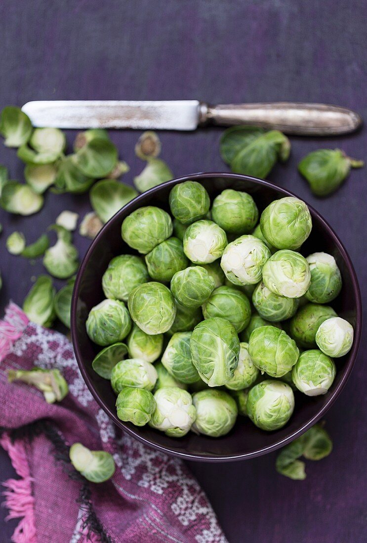 A bowl of cleaned Brussels sprouts