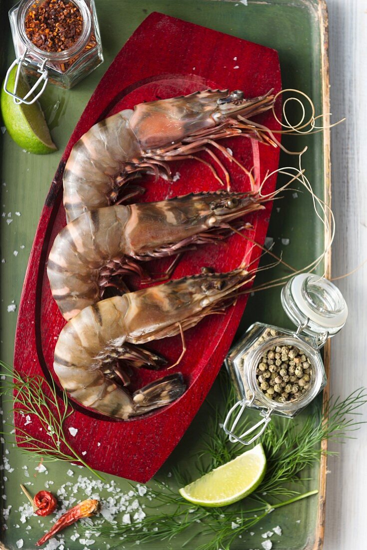 Raw prawns with spices and herbs