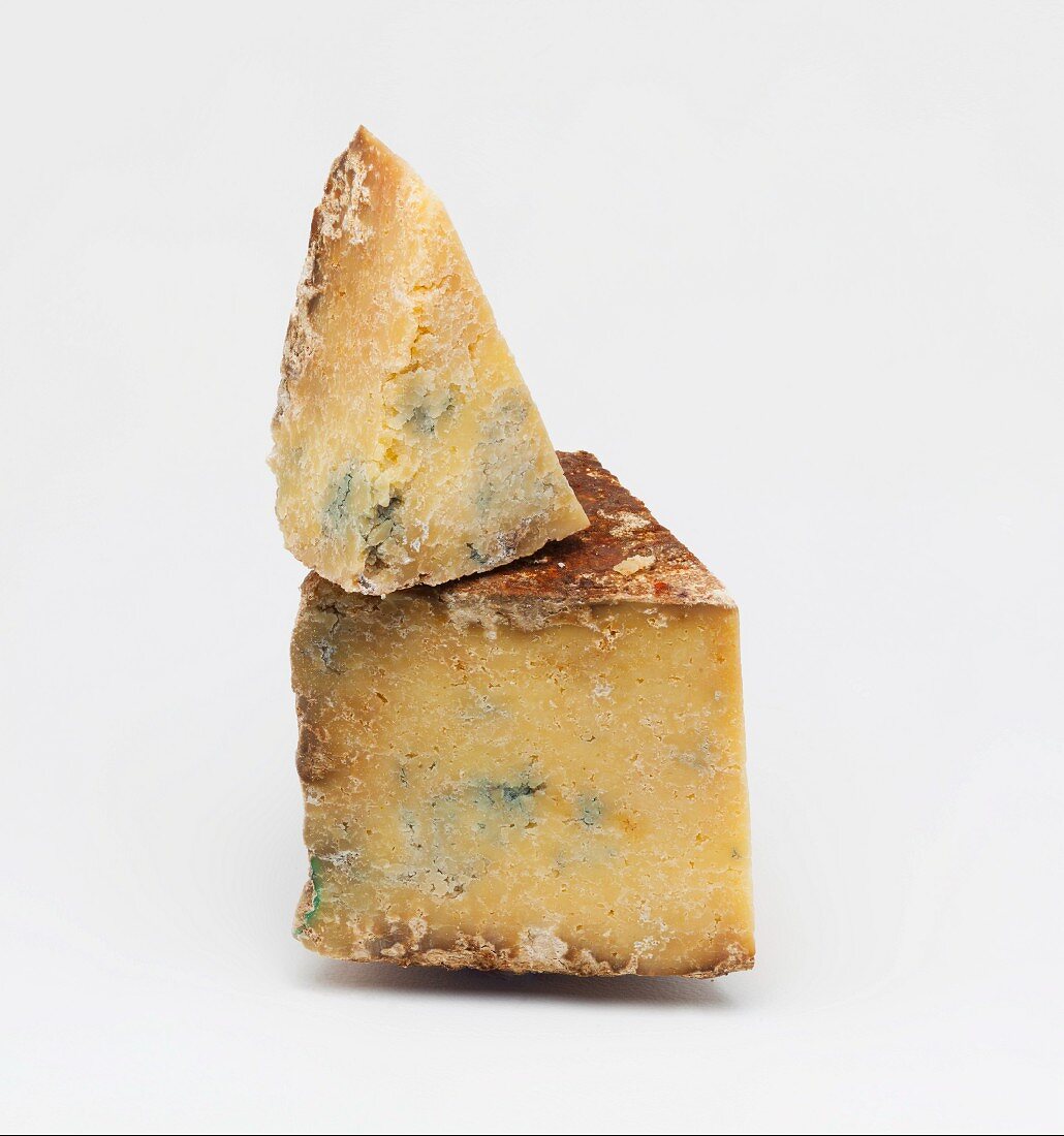 Bleu de Termignon (cheese from Savoy, Rhone-Alpes, France)