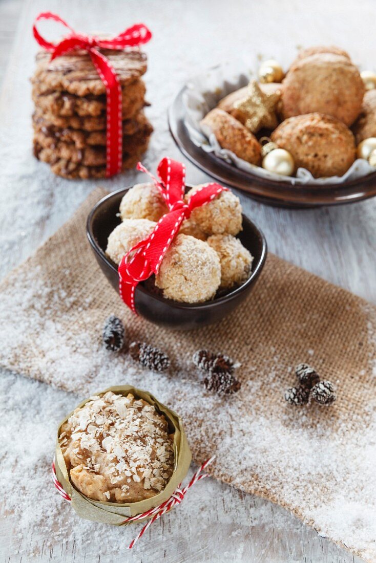 Oat-based Christmas cakes and biscuits including muffins, scones and oat bites