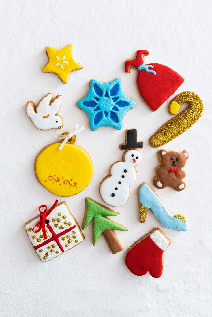 Various colourful Christmas biscuits