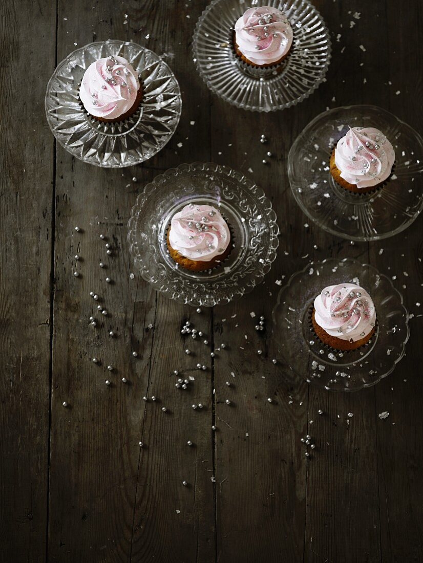 Cupcakes with pink buttercream and silver pearls