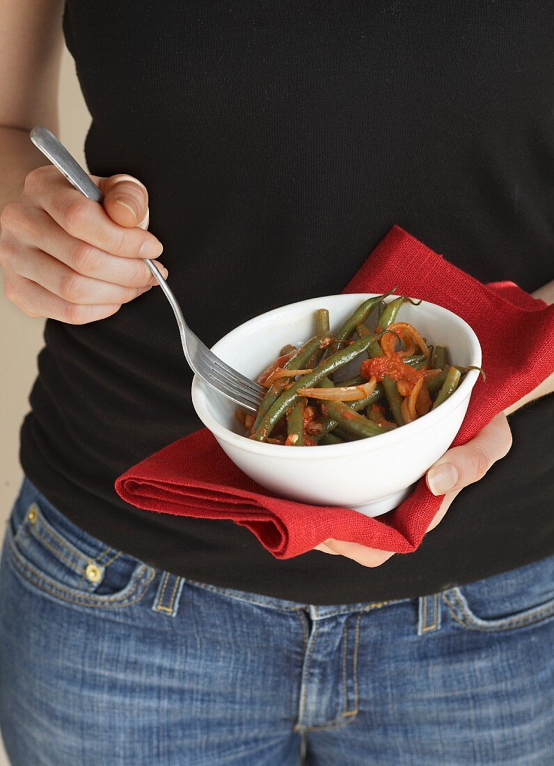 Bohnengemüse mit Tomaten und Zwiebeln