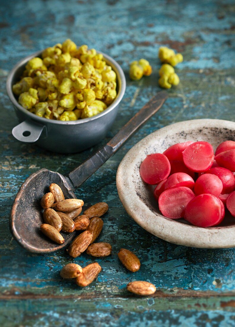 Curried popcorn, almonds and radishes (Indian snacks)