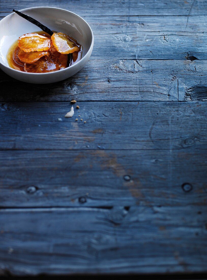 Caramelised apple slices