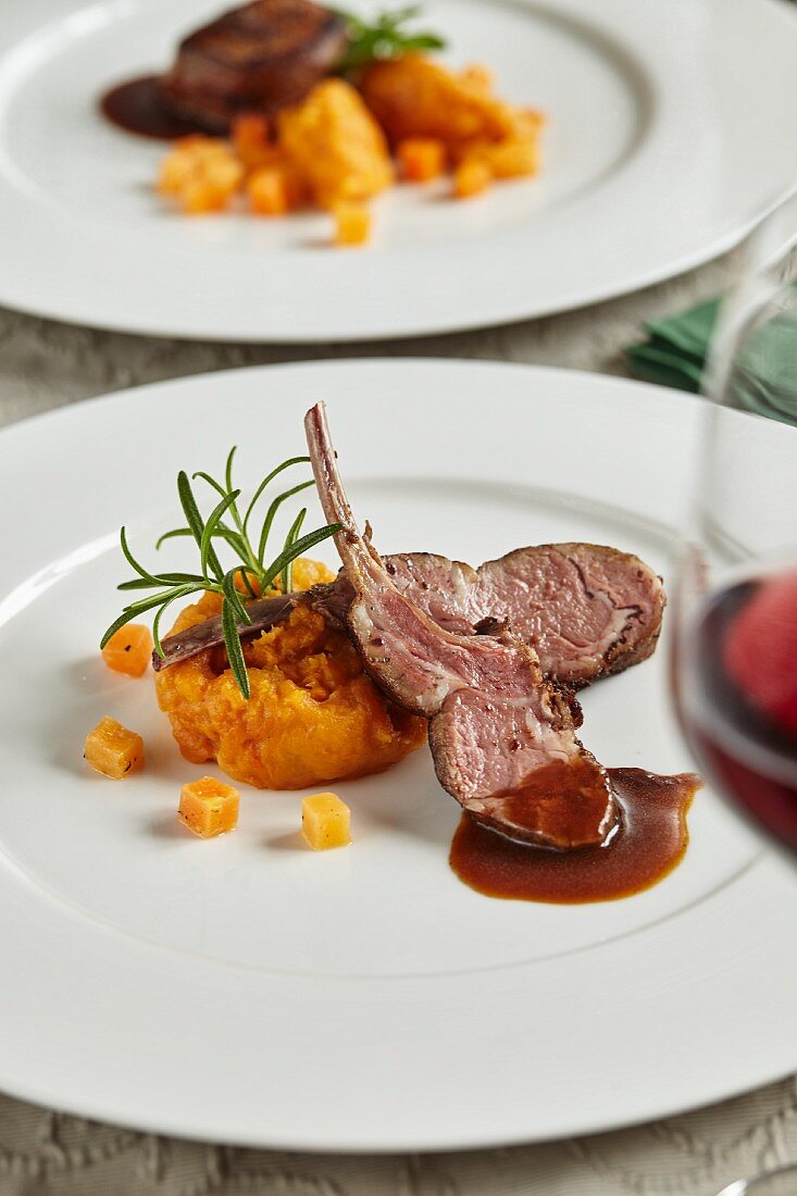 Lamb crown with mashed pumpkin