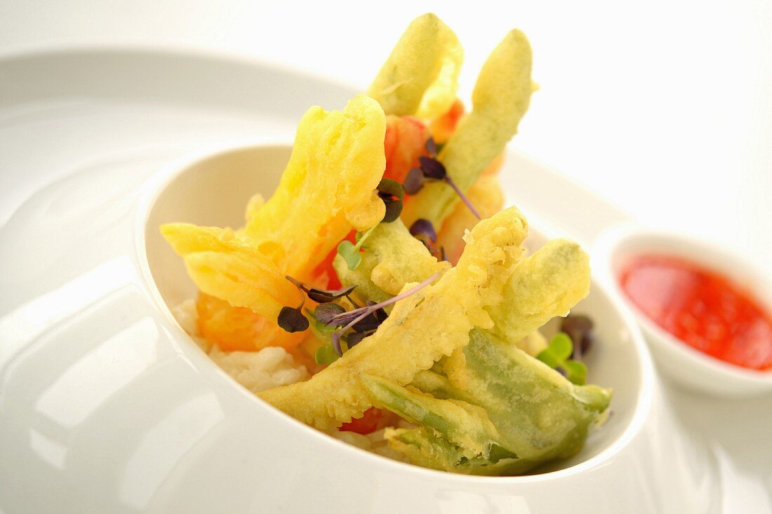 Vegetable tempura with a chilli dip