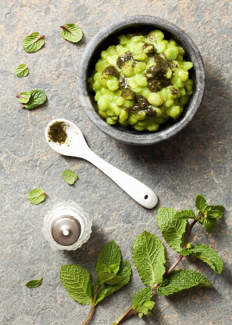 Mushy peas and mint sauce