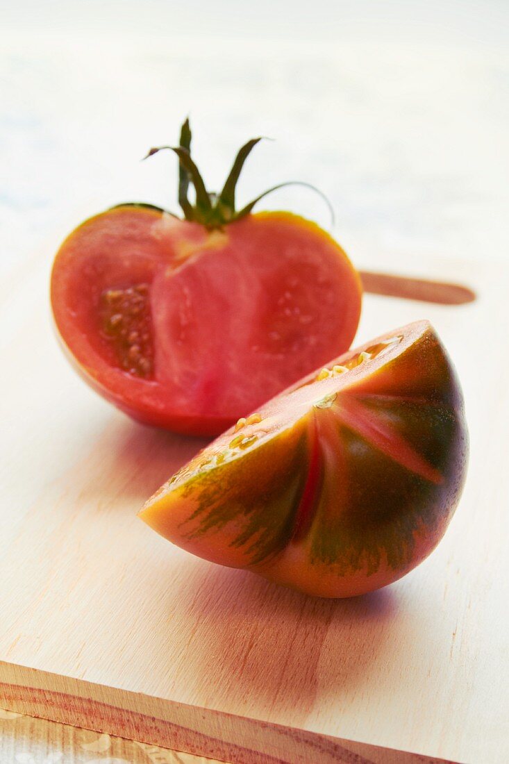 An heirloom tomato, halved