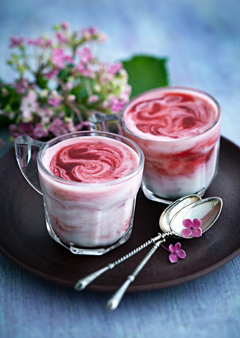 Yogurt desserts with plum sauce