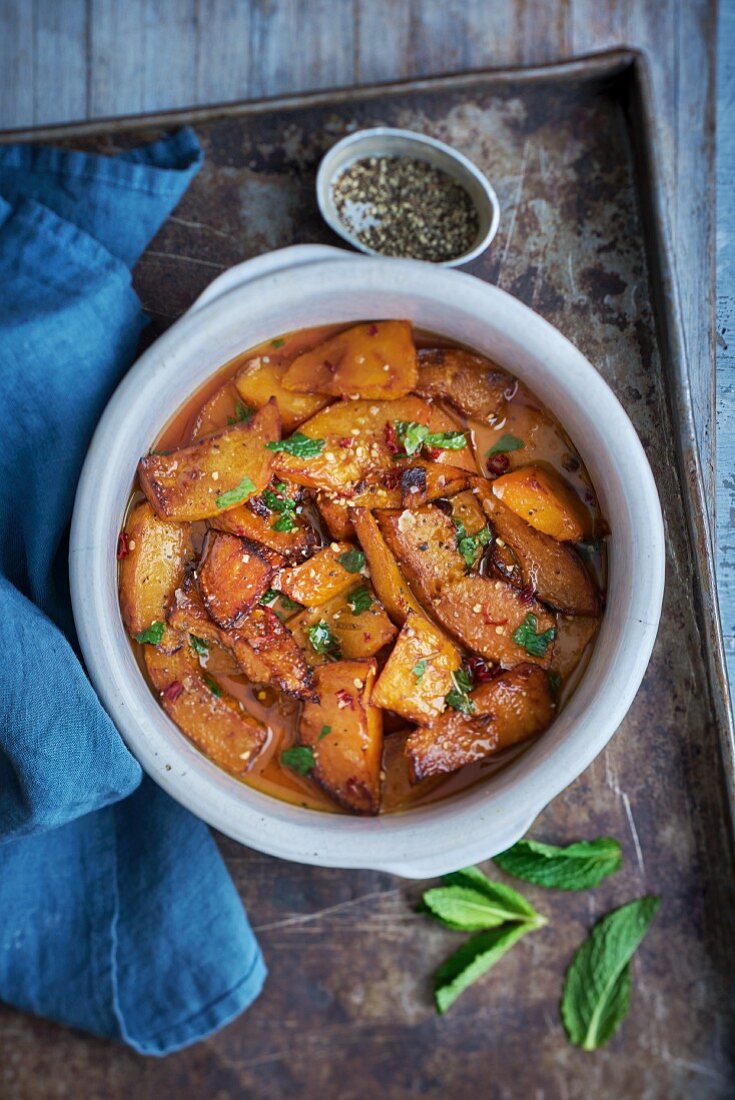 Oven-baked pumpkin