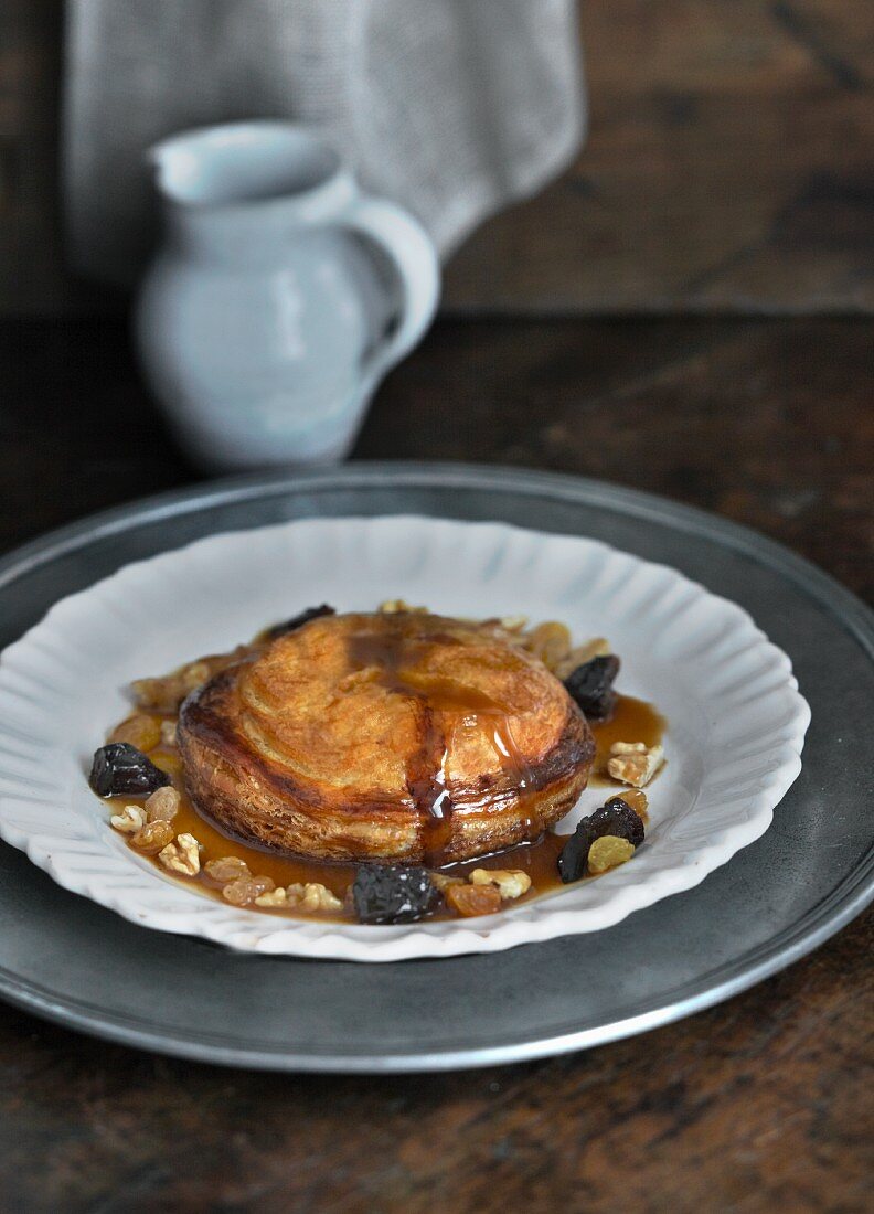 Pheasant and dried fruit pithivier