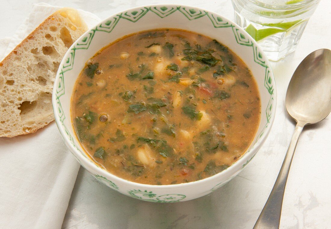 Grünkohl-Bohnen-Suppe