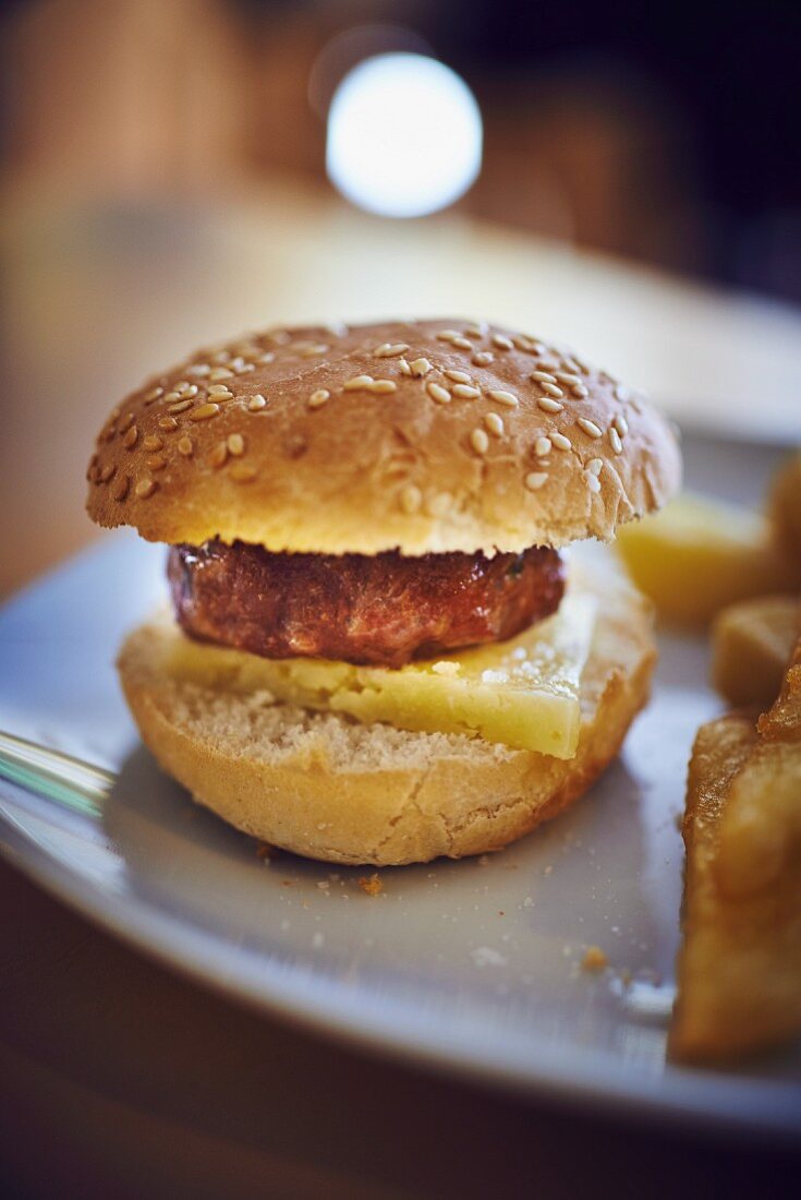 A mini hamburger as a tapa