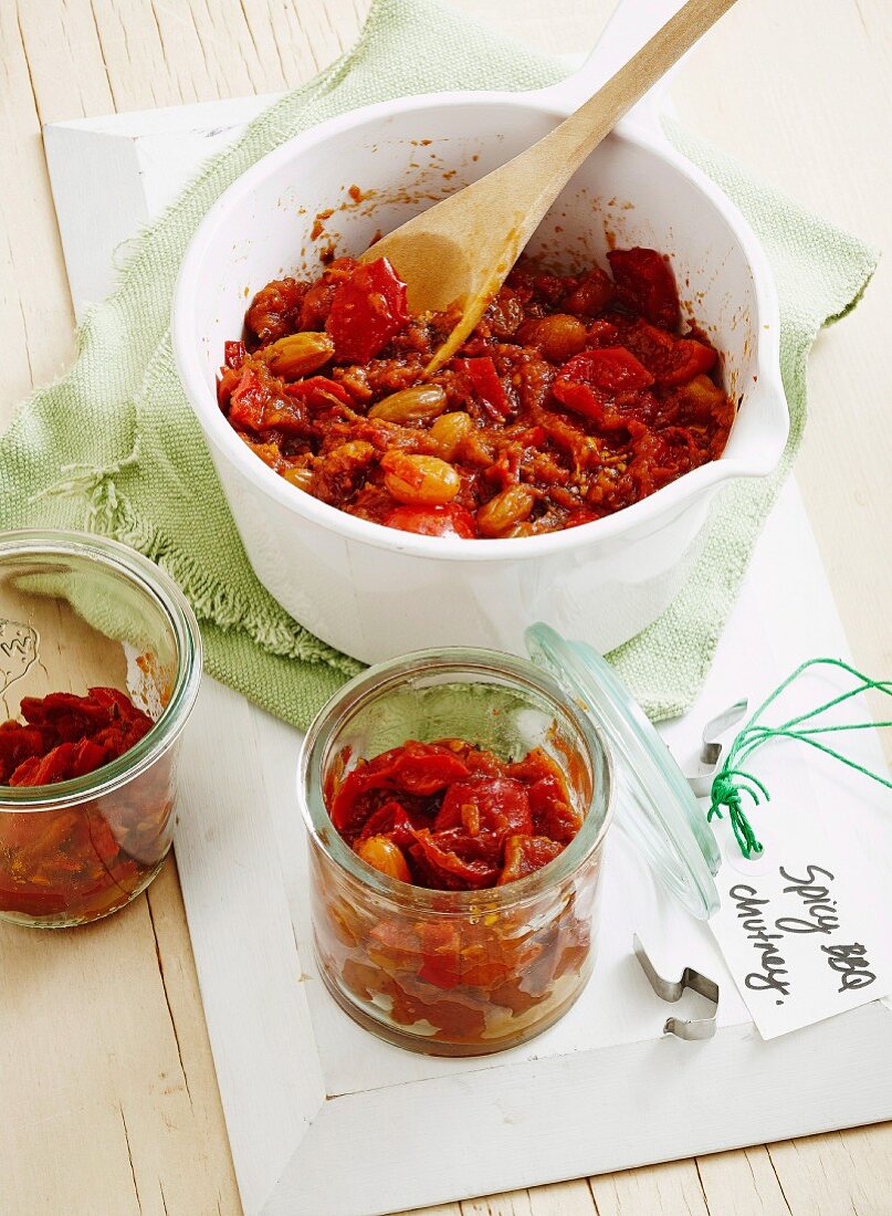 Spicy barbecue chutney
