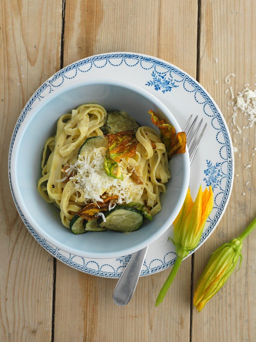 Fettuccini with courgette