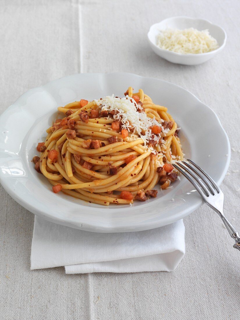 Spaghettoni all Amatriciana