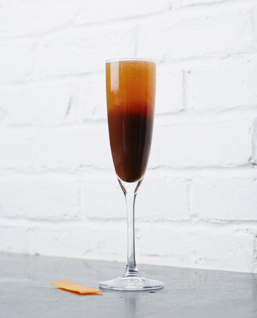 A Black Velvet Cocktail made with Guinness