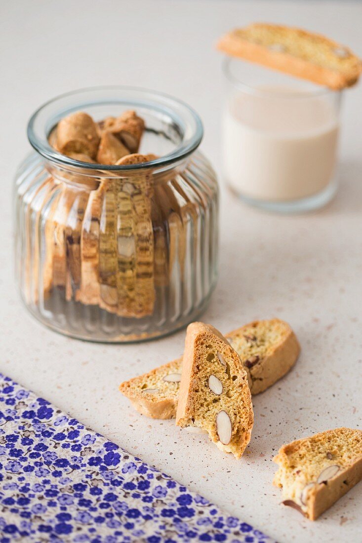 Cantuccini (biscotti di prato) with almonds in a jar