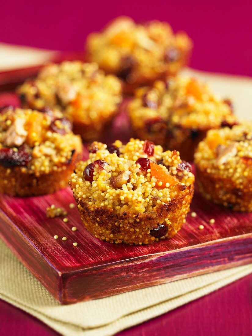 Apple and millet muffins with cranberries