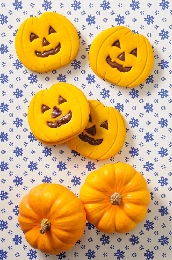 Halloween biscuits and mini pumpkins