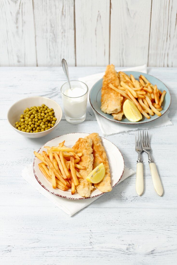 Fish, chips and peas