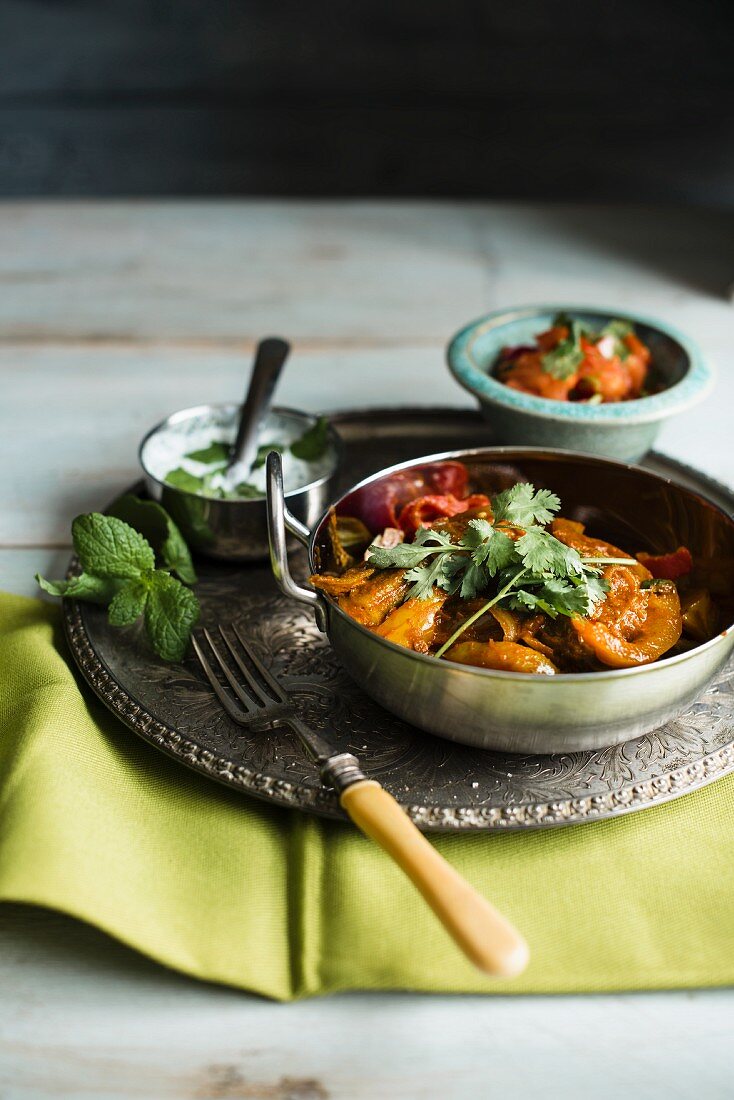 Chicken curry with yoghurt sauce (India)