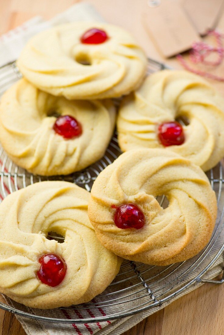 Viennese shortbread biscuits