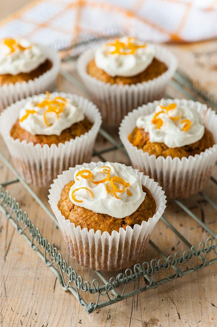 Orange-Rosinen-Cupcakes